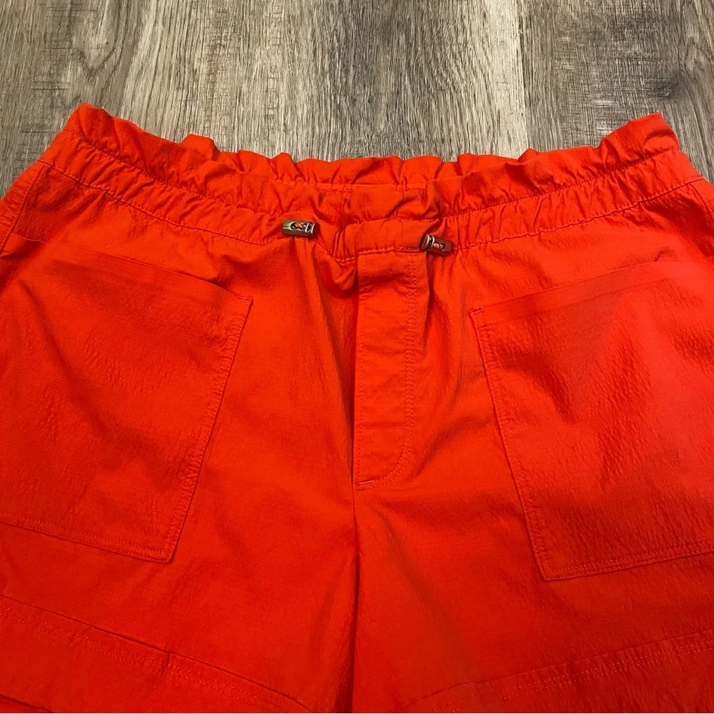 Athleta “Trekkie” Paper Bag Short - Picture 5 of 10